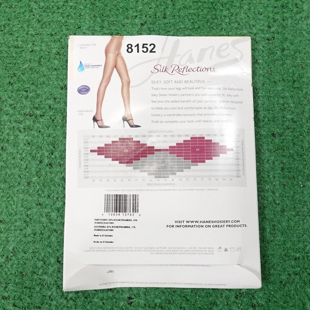 Hanes Silk Reflections Womens Pantyhose EF Beige Silky Sheer Control Top